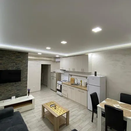 Apartment Daca 1 *